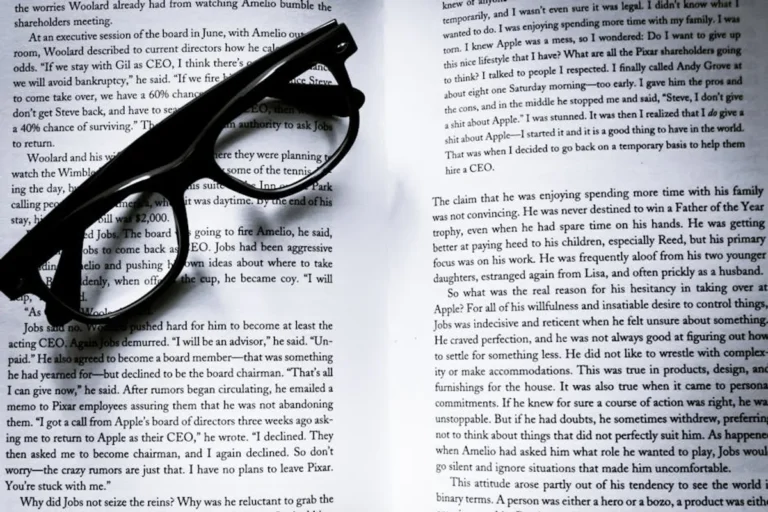 Author Biographies Checklist for Book Clubs