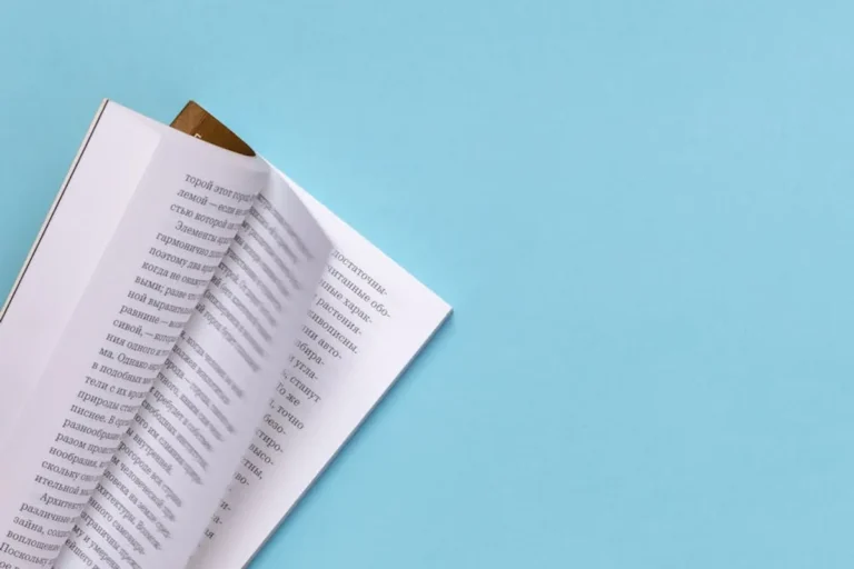 Literary Themes Checklist for Book Clubs