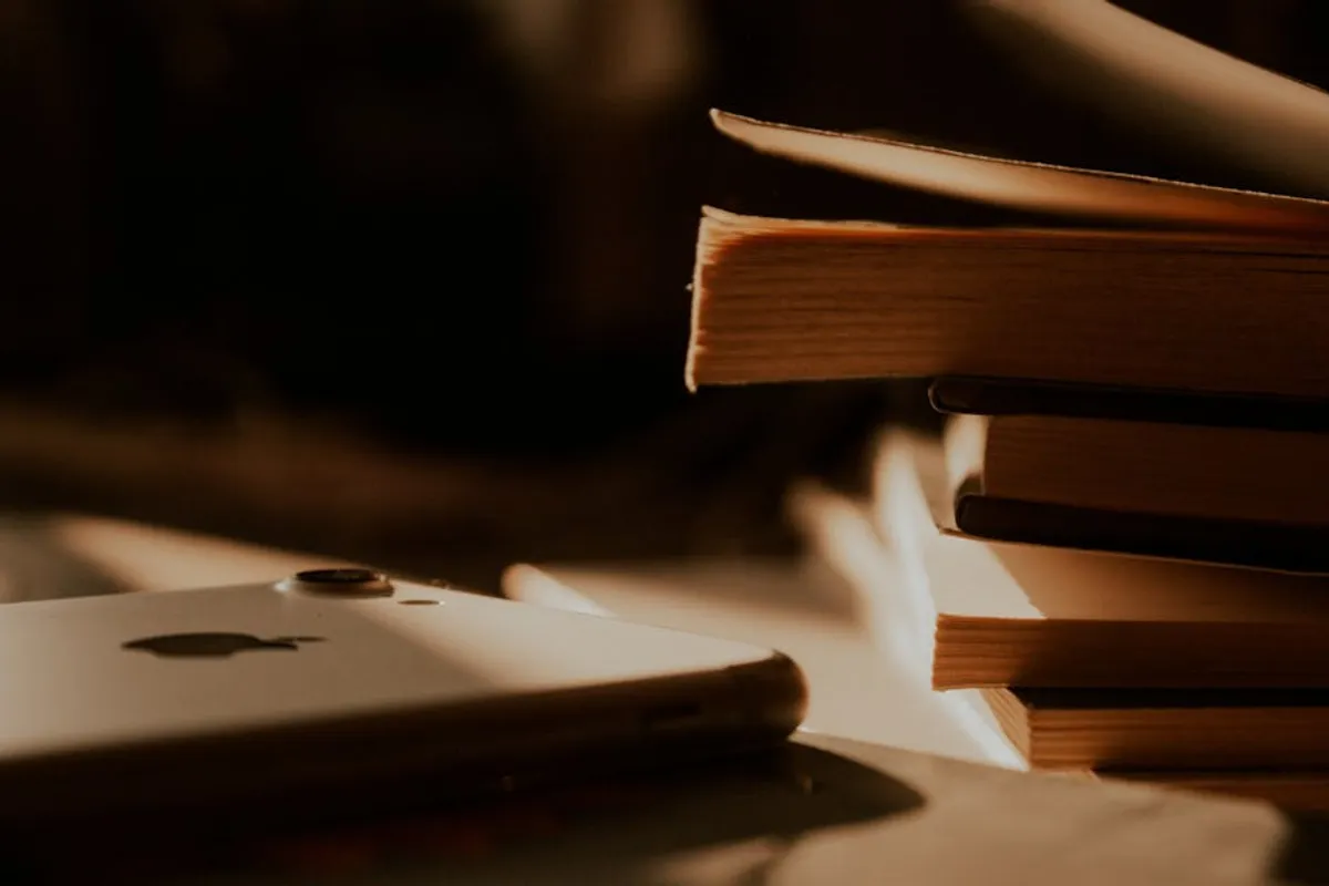 Modern Novels Checklist for Lifelong Learners