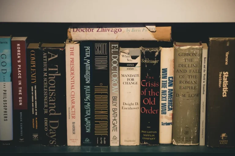 Five Books on Stoicism Beyond the Self-Help Tradition