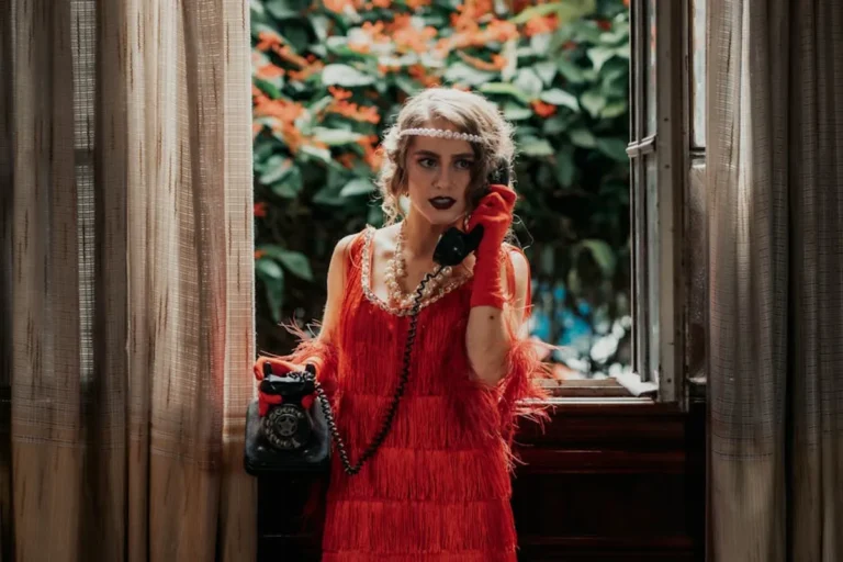 The Great Gatsby Book Club Questions and Discussion Guide