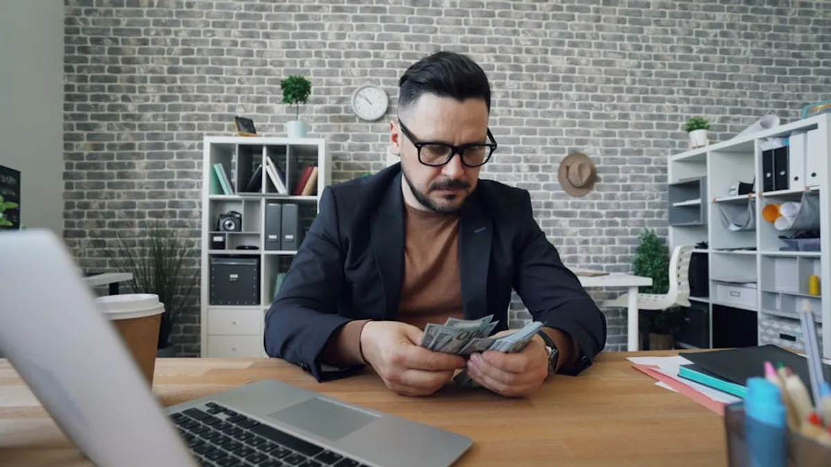 The Psychology of Money Themes Explained for Students