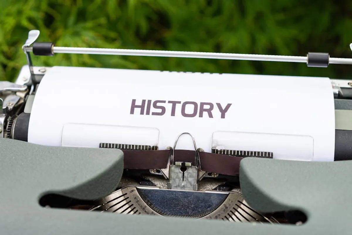 The Secret History Book Club Questions and Discussion Guide